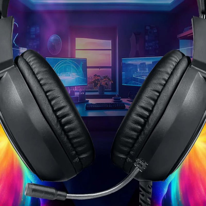 Buy-Razor-RGB-LED-Over-Ear-Gaming-Headset-in-Pakistan-at-Red-Cube-Labs-4