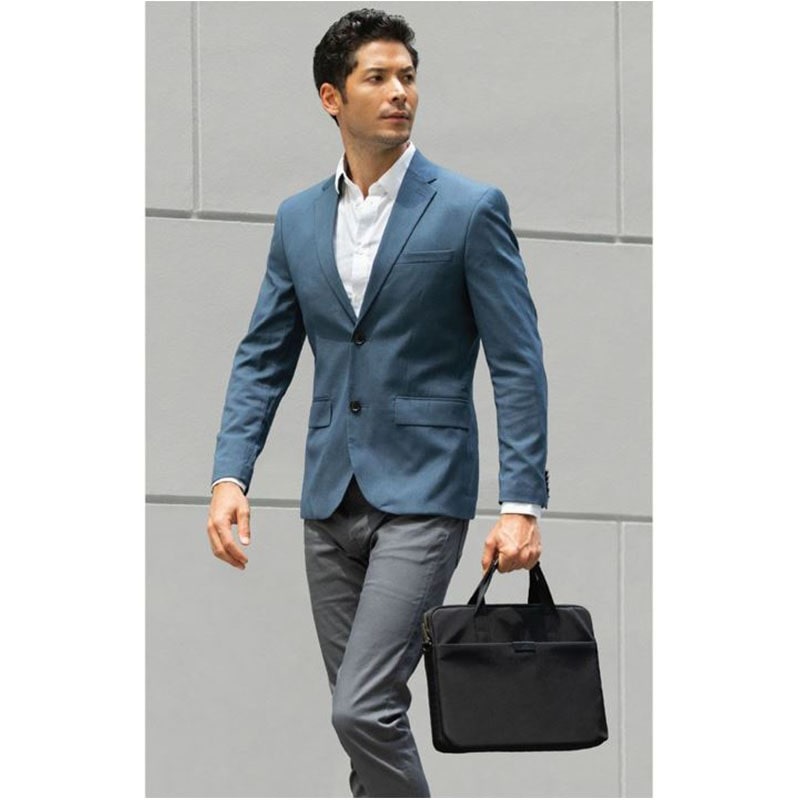 Buy-UNIQ-Traveling-and-Business-Bag-for-Laptop-in-Pakistan-2
