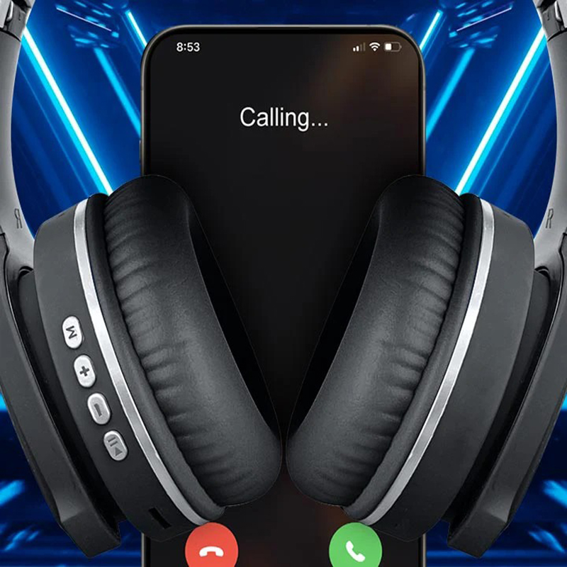 Buy-Level-On-Ear-Wireless-RGB-Headphones-in-Pakistan-3